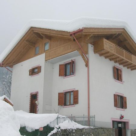 Monolocale Per Due Persone Apartment Commezzadura Exterior photo